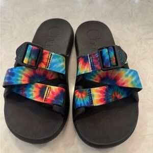Women’s Chaco Chillos slide tie dye print